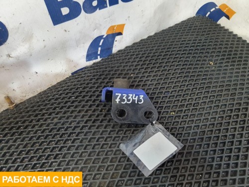 Кронштейн трапа за кабиной